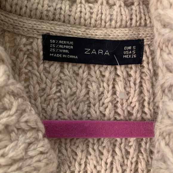 Zara Sweater Jacket - Picture 3 of 4